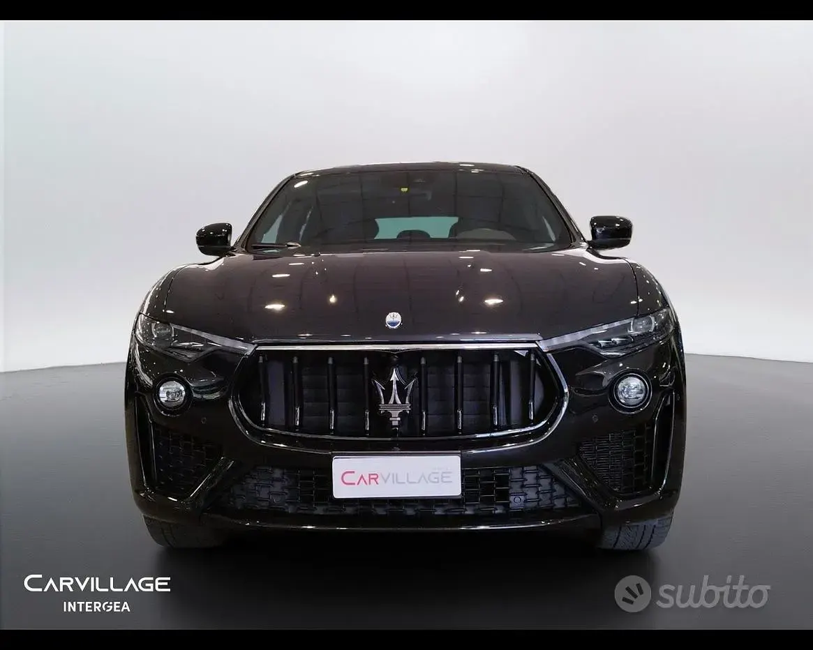 Usata Maserati Levante GT 330 CV (242 kW) 2022 Nero SUV