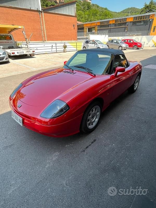 Usata Fiat Barchetta 130 CV (95 kW) 1995 Rosso Cabrio