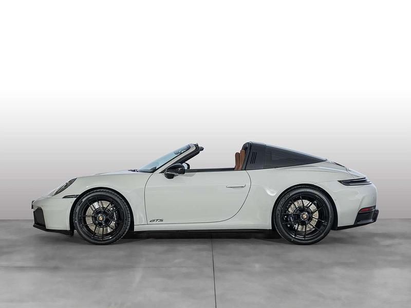 Nuova Porsche 911 541 CV (397 kW) 2026 Gesso Cabrio