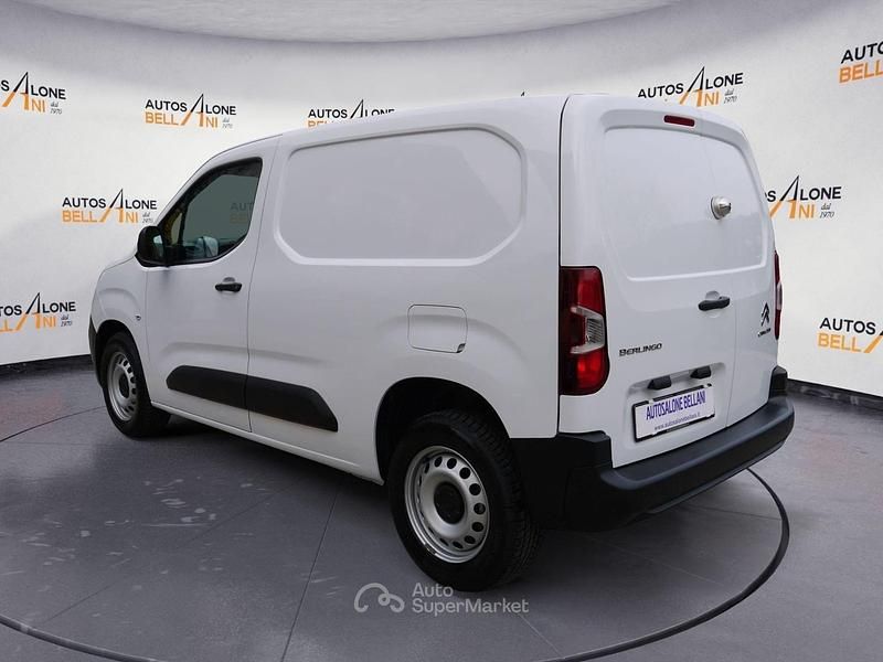 Usata Citroën Berlingo 101 CV (74 kW) 2024 Bianco Monovolume