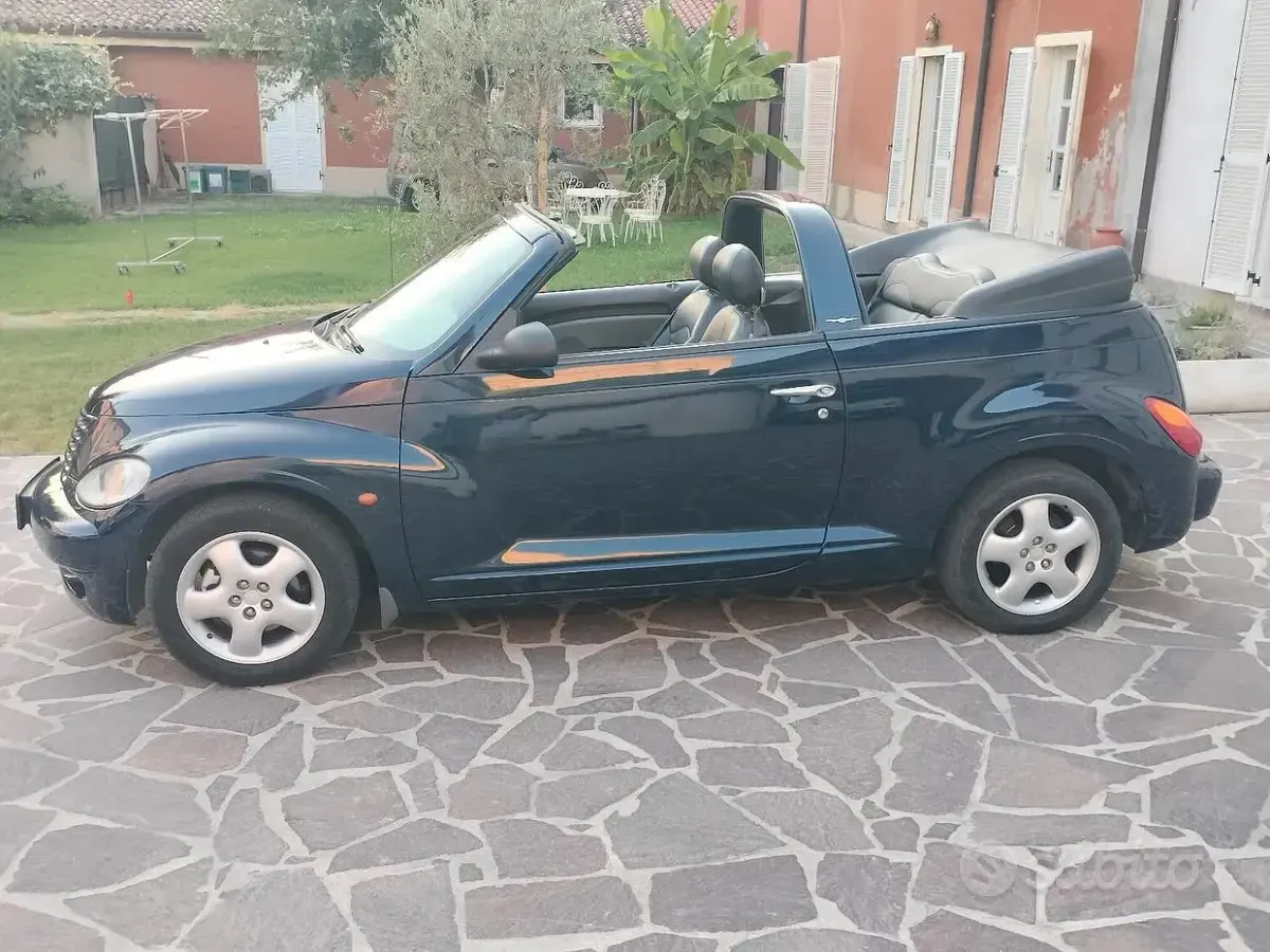 Usata Chrysler PT Cruiser 223 CV (164 kW) 2004 Blu Cabrio