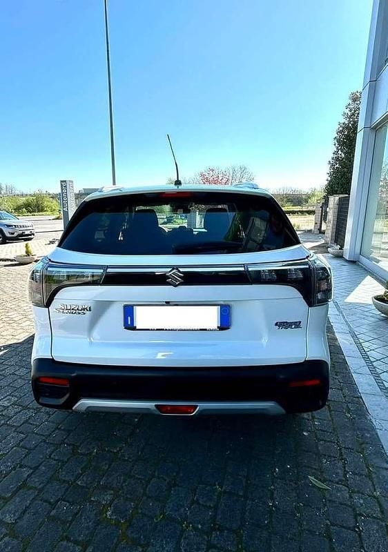 Usata Suzuki SX4 S-Cross 129 CV (94 kW) 2025 Bianco SUV