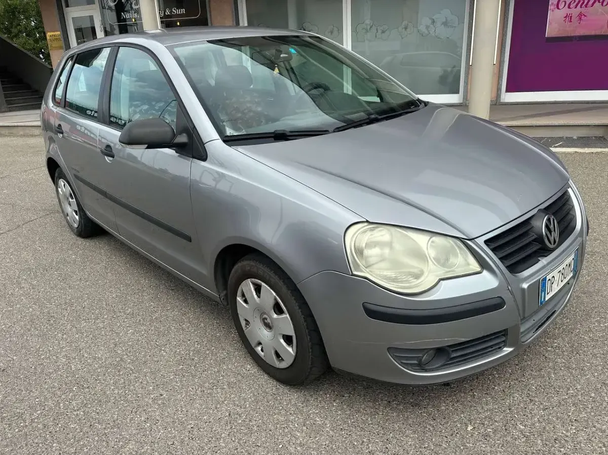 Usata VW Polo United 69 CV (50 kW) 2008 Grigio Utilitaria