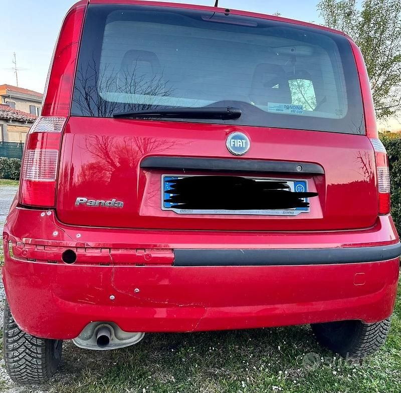 Usata Fiat Panda 54 CV (39 kW) 2005 Rosso Utilitaria