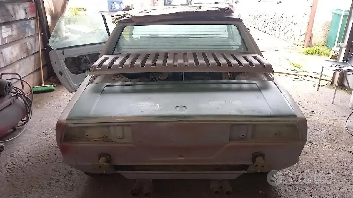 Usata Fiat X 1/9 85 CV (62 kW) 1981 Bianco Cabrio