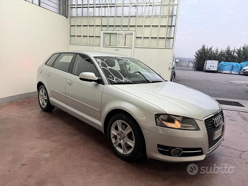 Usata Audi A3 Ambition 125 CV (91 kW) 2010 Grigio Utilitaria