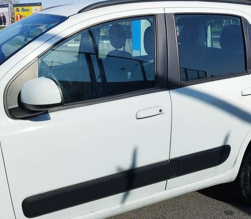 Usata Fiat Panda Lounge 80 CV (58 kW) 2015 Utilitaria