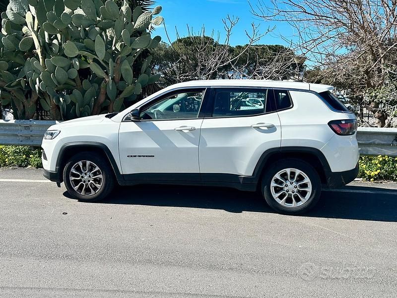 Usata Jeep Compass 131 CV (96 kW) 2021 Bianco SUV