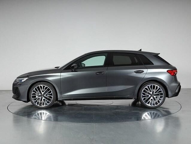Nuova Audi A3 S-Line 150 CV (110 kW) 2026 Grigio daytona perla Berlina