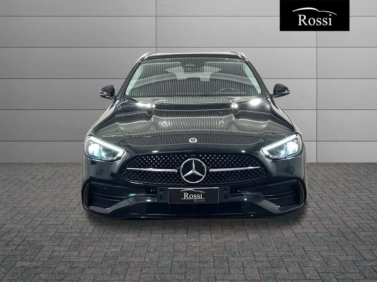 Usata Mercedes C220 Premium 200 CV (147 kW) 2022 Nero metallizzato Station wagon