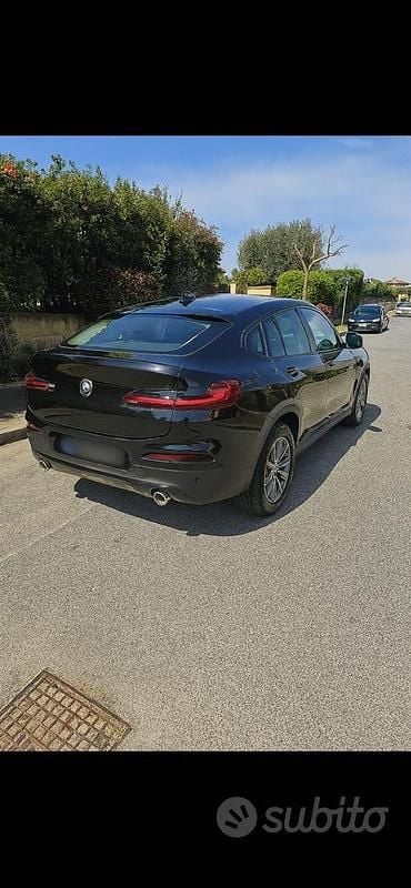 Usata BMW X4 190 CV (139 kW) 2020 Nero SUV