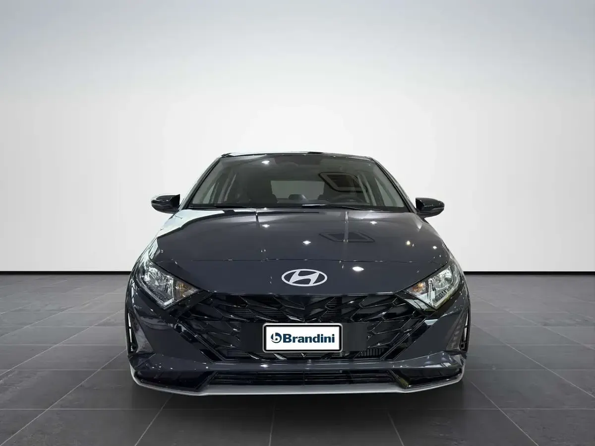 Nuova Hyundai i20 90 CV (66 kW) 2026 Aurora gray pearl Utilitaria