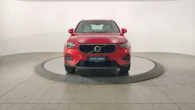 Usata Volvo XC40 88 kW (120 CV) 2025 Rosso SUV