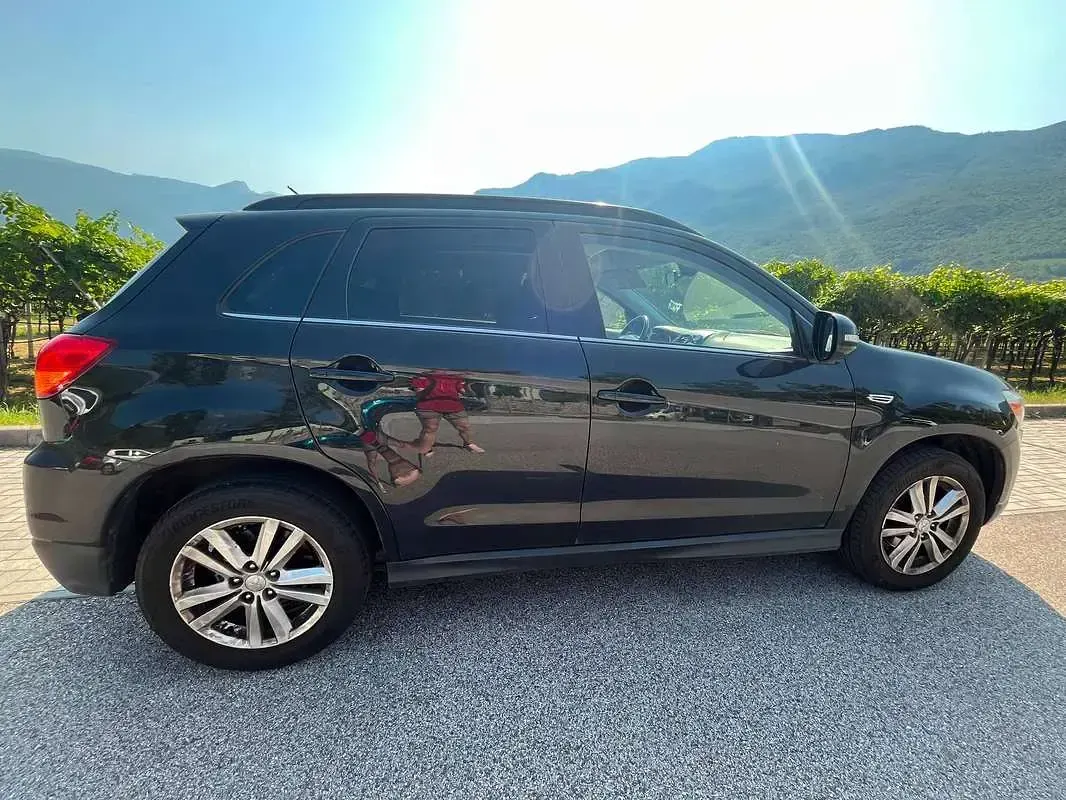 Usata Mitsubishi ASX Intense 150 CV (110 kW) 2011 Nero SUV