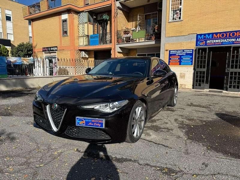 Nero Usata 2018 Alfa Romeo Giulia Super Tre volumi | 15.990 € (Super prezzo) - Immagine 1/4