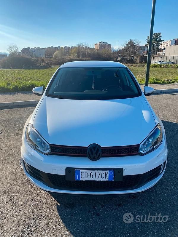 Usata VW Golf VI Highline 160 CV (117 kW) 2010 Bianco Utilitaria