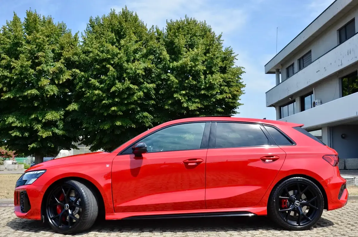 Usata Audi RS3 Sportback Ambiente 400 CV (294 kW) 2022 Utilitaria
