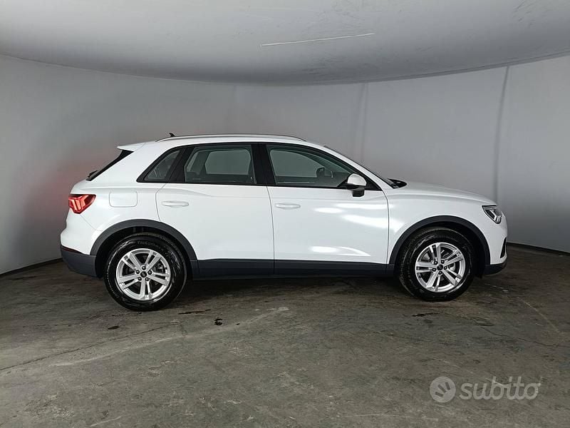 Usata Audi Q3 Business 150 CV (110 kW) 2025 Bianco SUV
