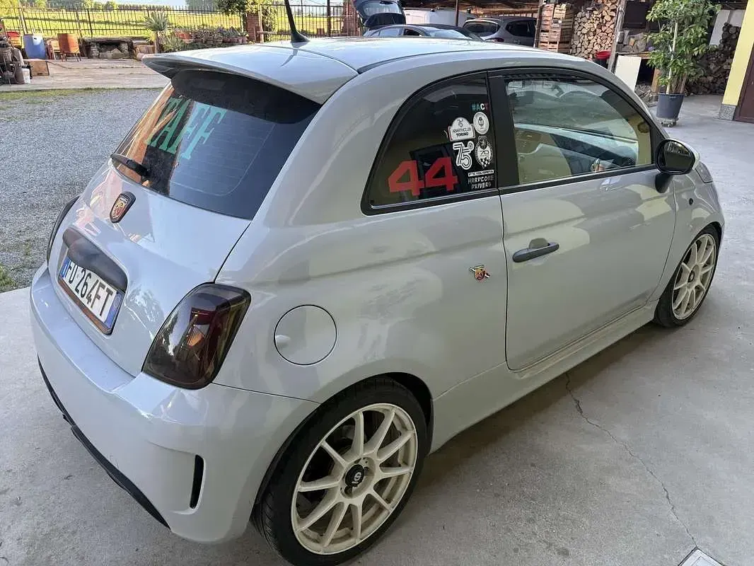 Usata Abarth 500 Custom 135 CV (99 kW) 2016 Utilitaria