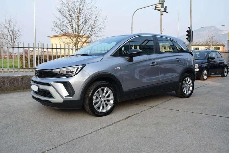 Usata Opel Crossland X Elegance 120 CV (88 kW) 2023 Grigio metallizzato SUV