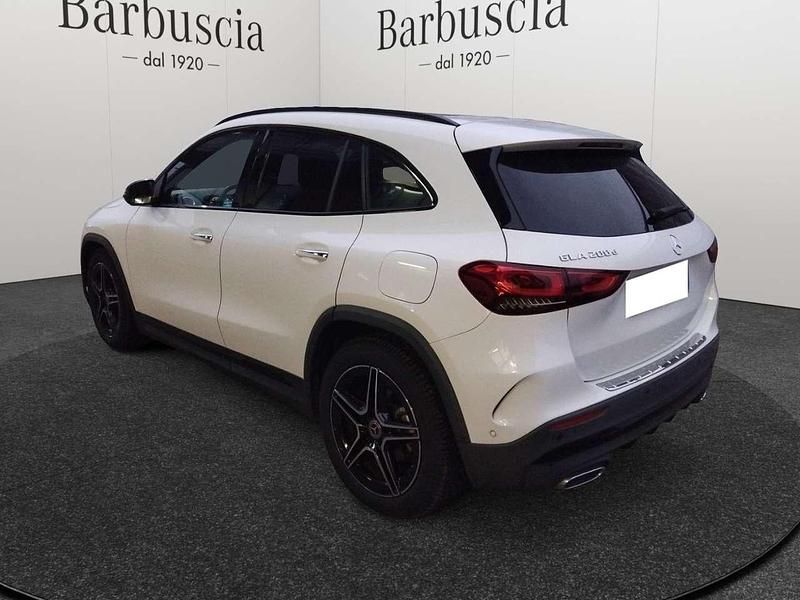 Usata Mercedes GLA200 Premium 150 CV (110 kW) 2023 Bianco SUV