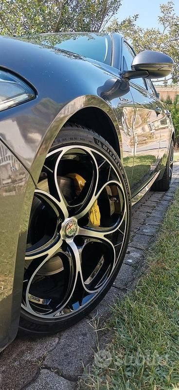 Usata Alfa Romeo Giulia Veloce 210 CV (154 kW) 2018 Grigio Berlina