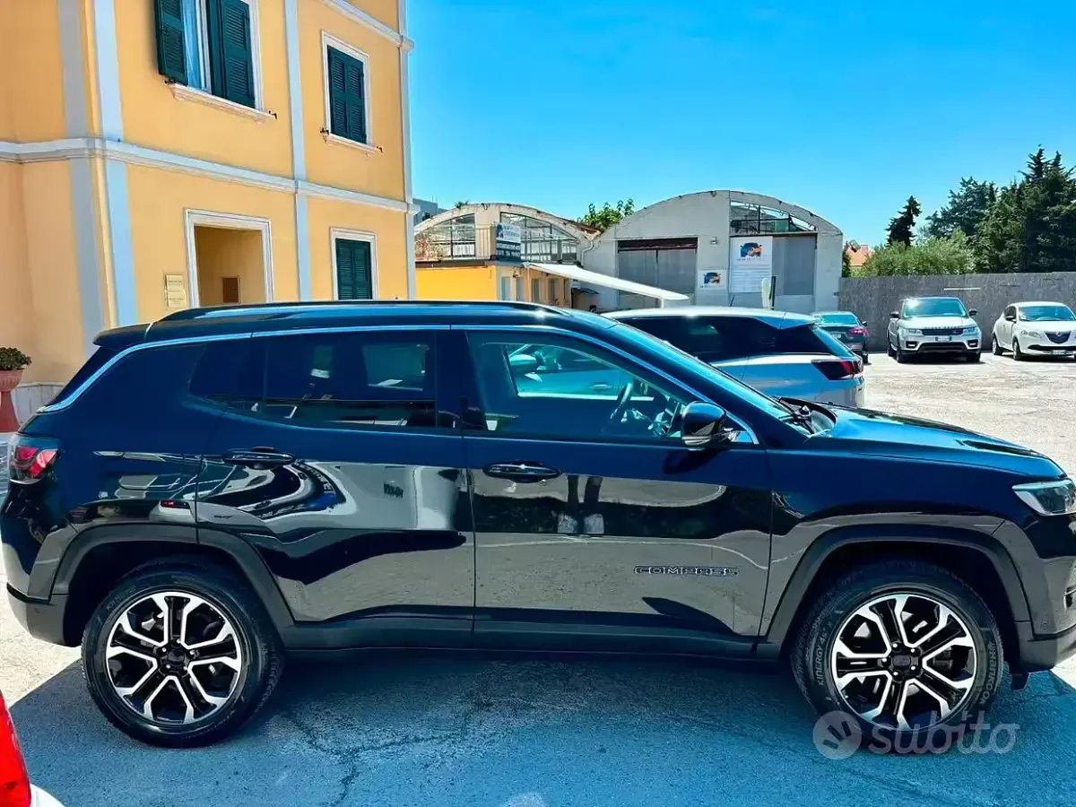 Usata Jeep Compass Limited 131 CV (96 kW) 2021 Nero SUV