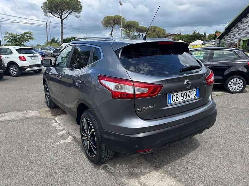 Usata Nissan Qashqai 131 CV (96 kW) 2018 Grigio SUV