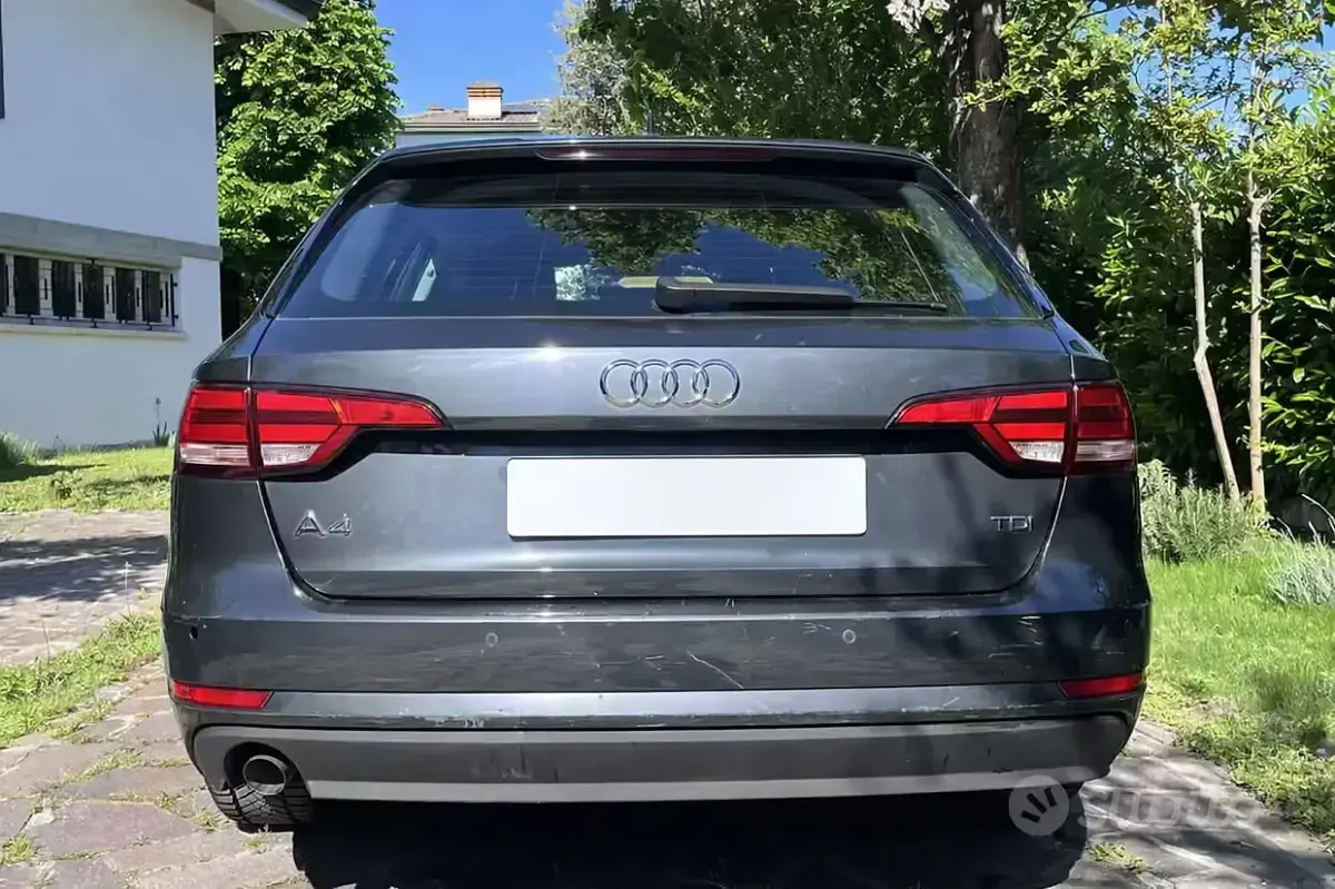 Usata Audi A4 150 CV (110 kW) 2016 Grigio Station wagon