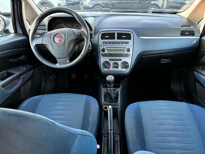 Usata Fiat Grande Punto 60 CV (44 kW) 2009 Grigio Utilitaria