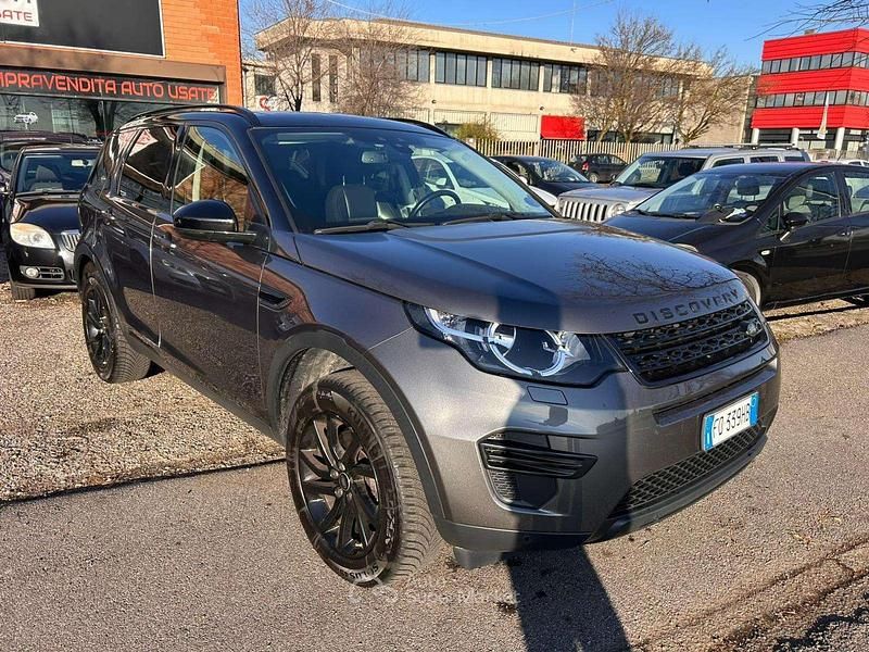 Usata Land Rover Discovery Sport HSE Luxury 179 CV (131 kW) 2016 Grigio SUV