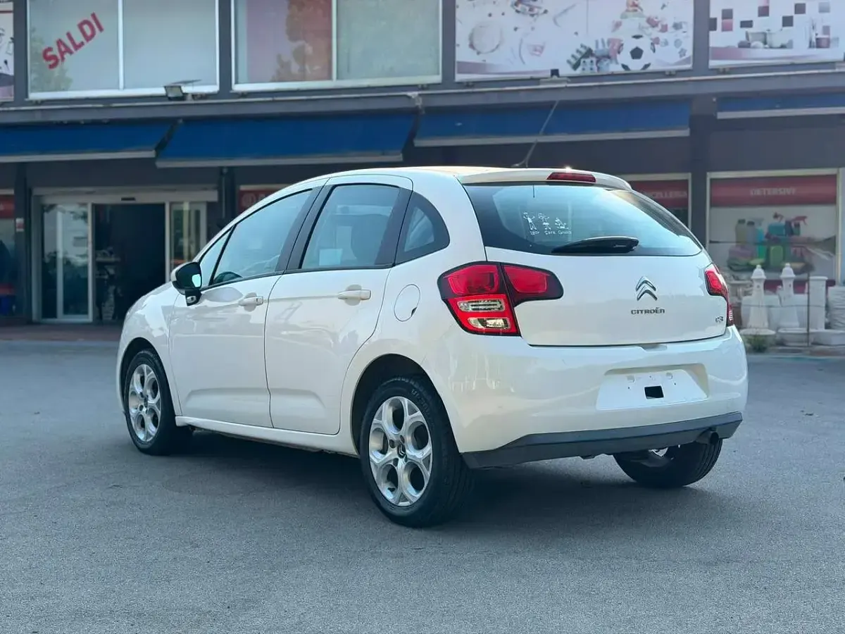 Usata Citroën C3 Style 68 CV (50 kW) 2012 Bianco Berlina