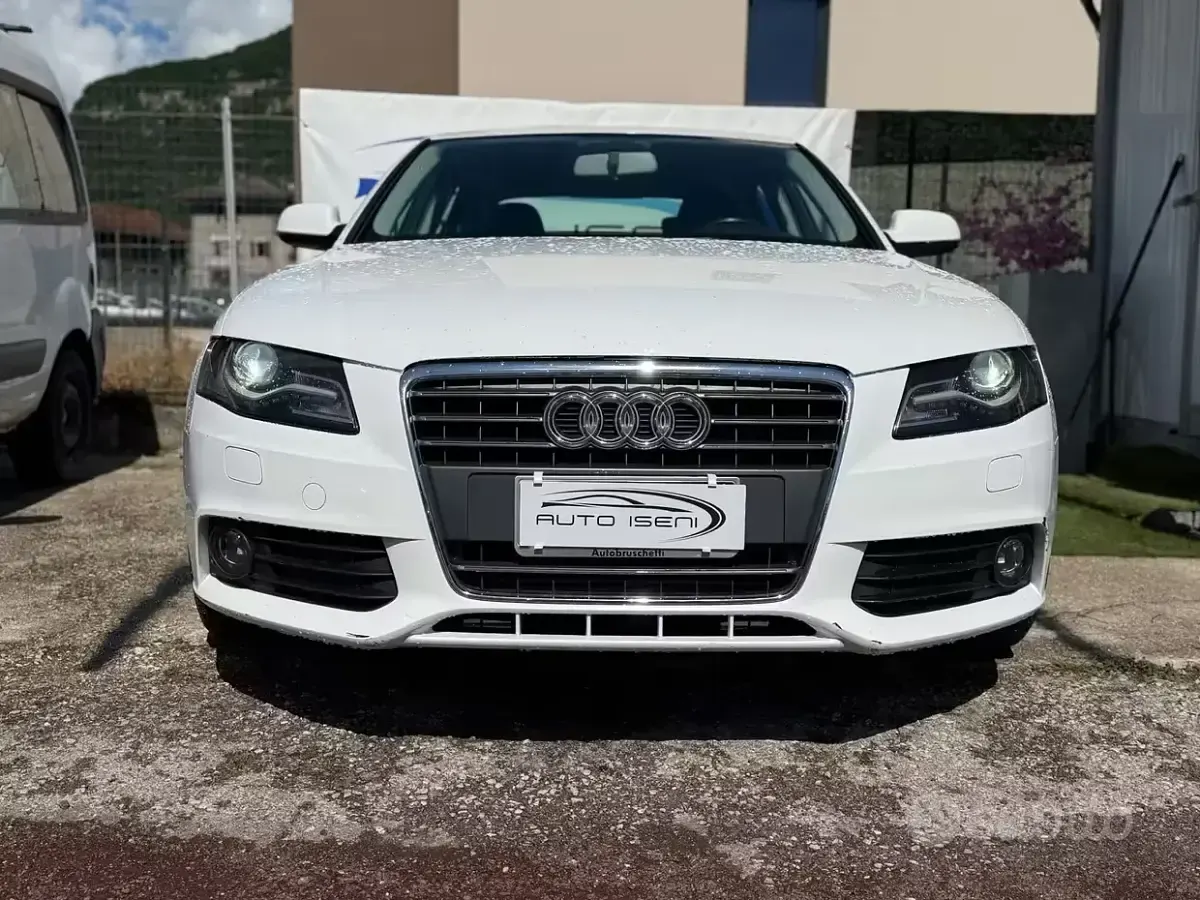 Usata Audi A4 Advanced 180 CV (132 kW) 2010 Bianco Berlina
