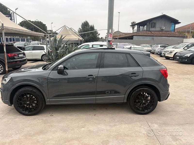 Usata Audi Q2 Sport 150 CV (110 kW) 2017 Grigio SUV