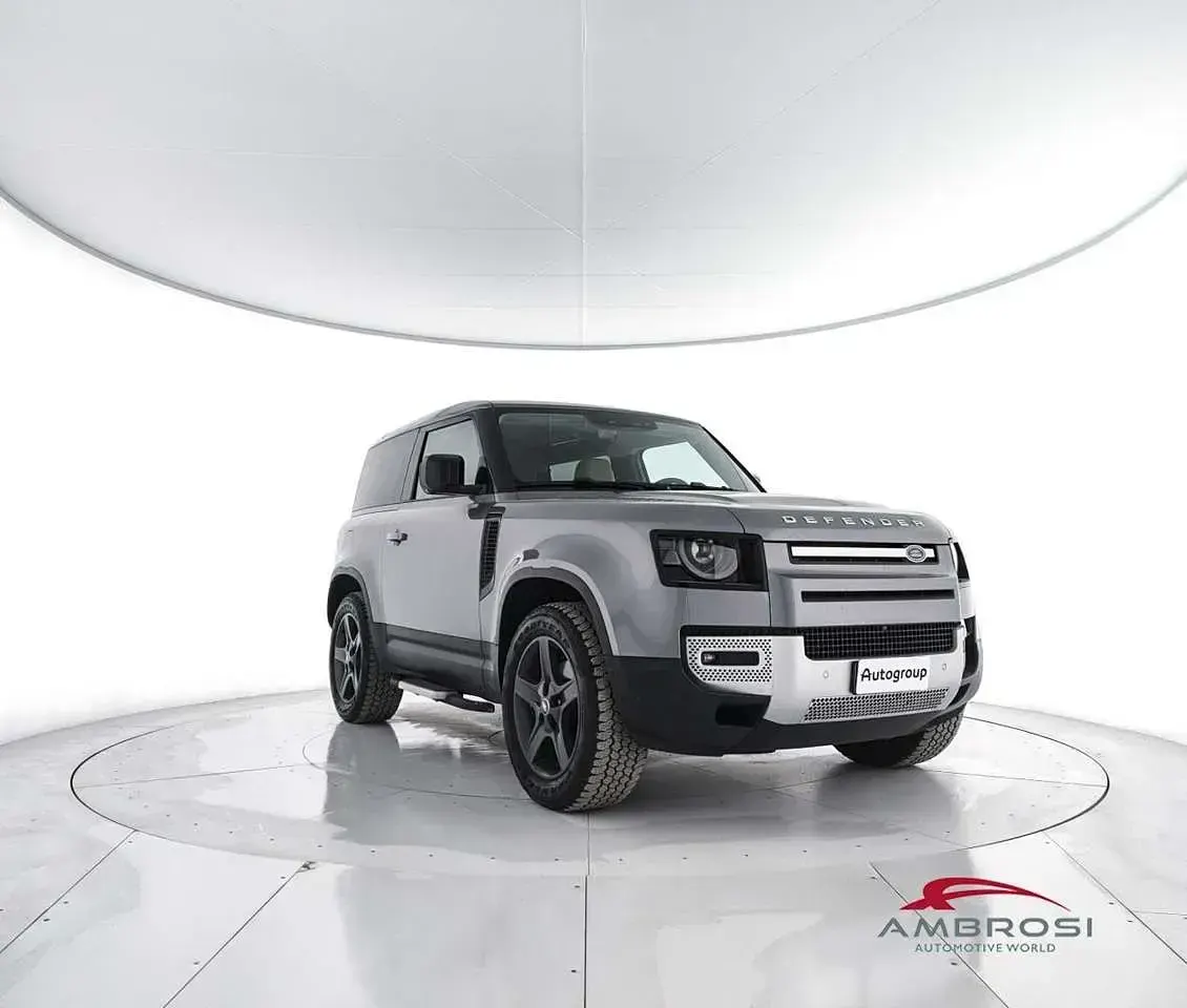 Usata Land Rover Defender SE Dynamic 250 CV (183 kW) 2022 Grigio SUV