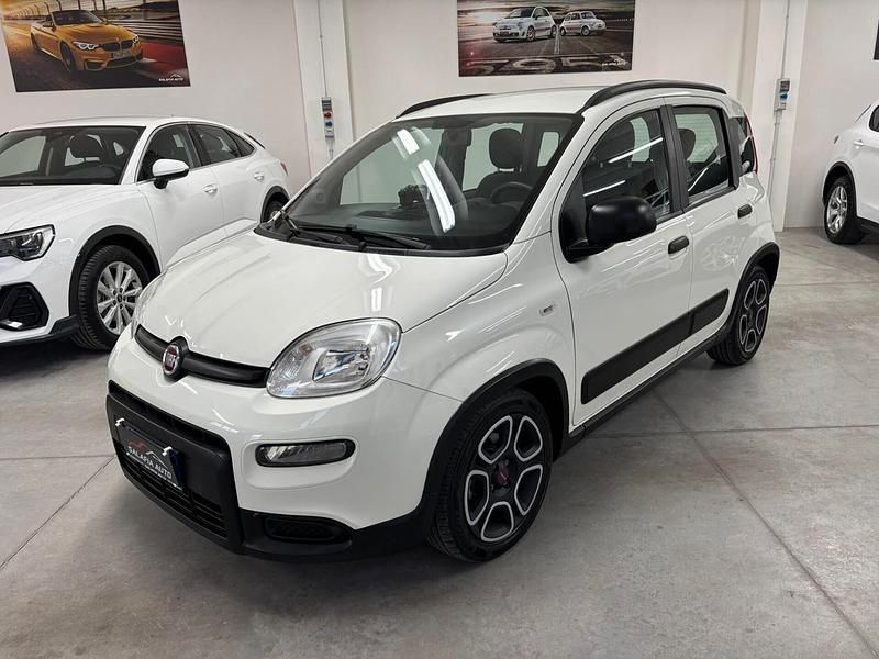 Usata Fiat Panda Sport 70 CV (51 kW) 2021 Bianco Berlina