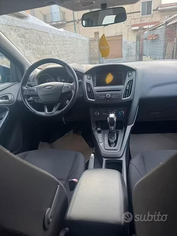 Usata Ford Focus 110 CV (80 kW) 2018 Nero Berlina