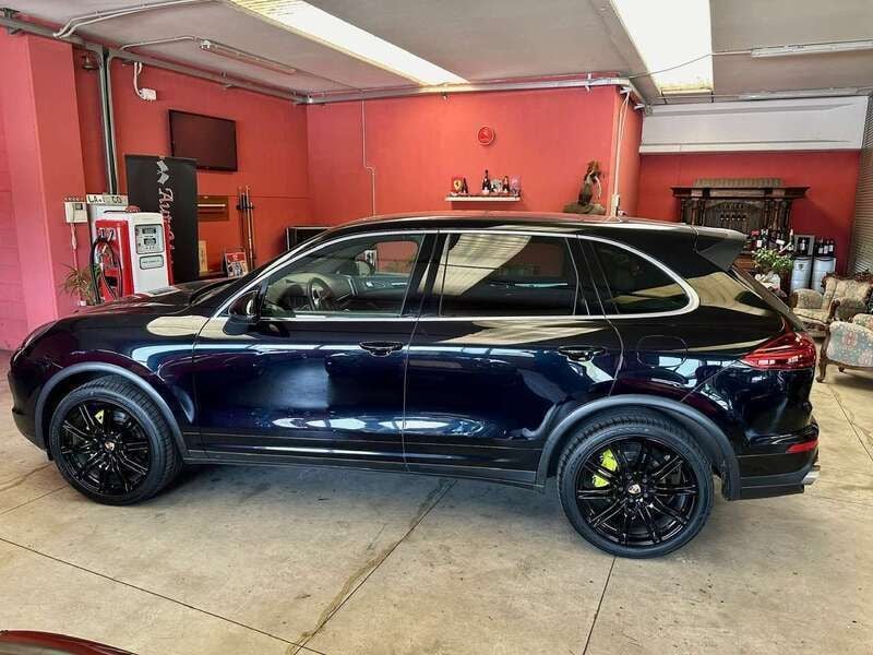 Usata Porsche Cayenne 333 CV (244 kW) 2014 Nero SUV