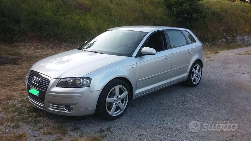 Usata Audi A3 Ambition 140 CV (102 kW) 2005 Grigio Berlina