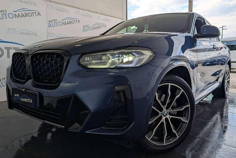 Usata BMW X4 M Sport 190 CV (139 kW) 2021 Phytonic blue metallizzato SUV