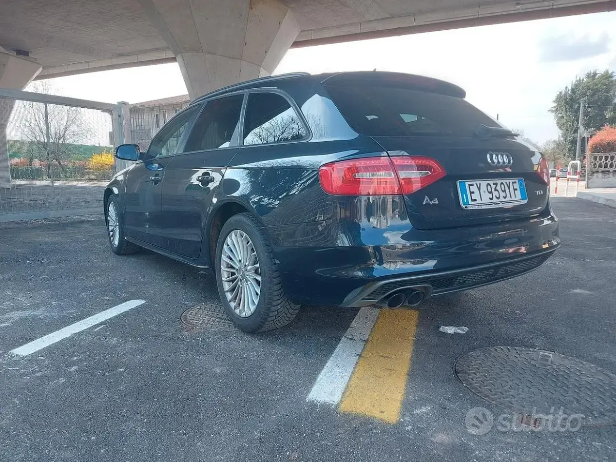 Usata Audi A4 150 CV (110 kW) 2015 Blu Station wagon