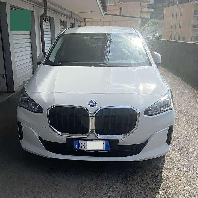 Usata BMW 216 Active Tourer 122 CV (89 kW) 2023 Bianco Monovolume