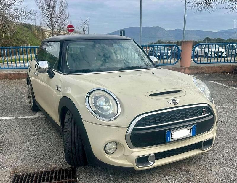 Usata Mini Cooper S 184 CV (135 kW) 2014 Beige Utilitaria
