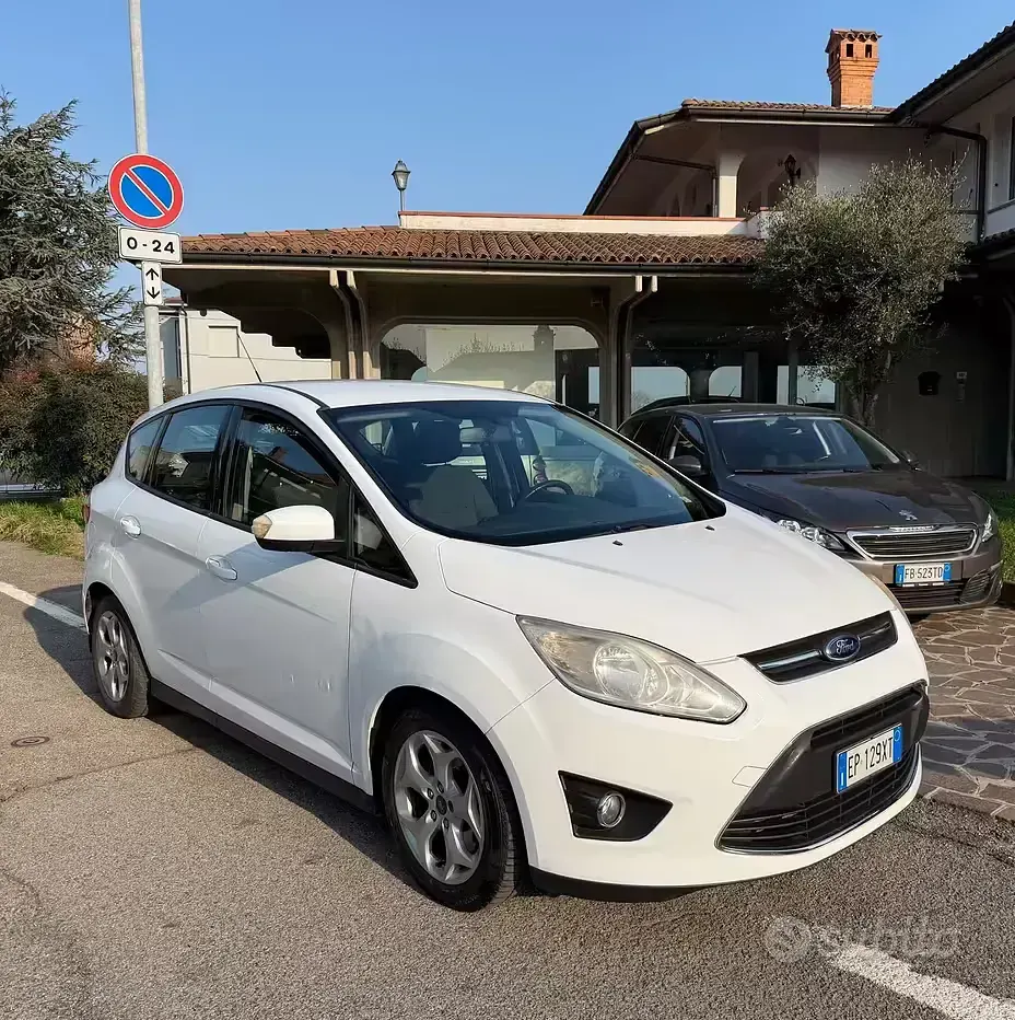 Usata Ford C-MAX Titanium 116 CV (85 kW) 2012 Bianco Monovolume