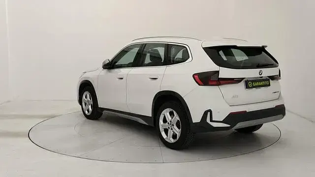 Usata BMW X1 Efficient Dynamics 210 CV (154 kW) 2023 Bianco SUV