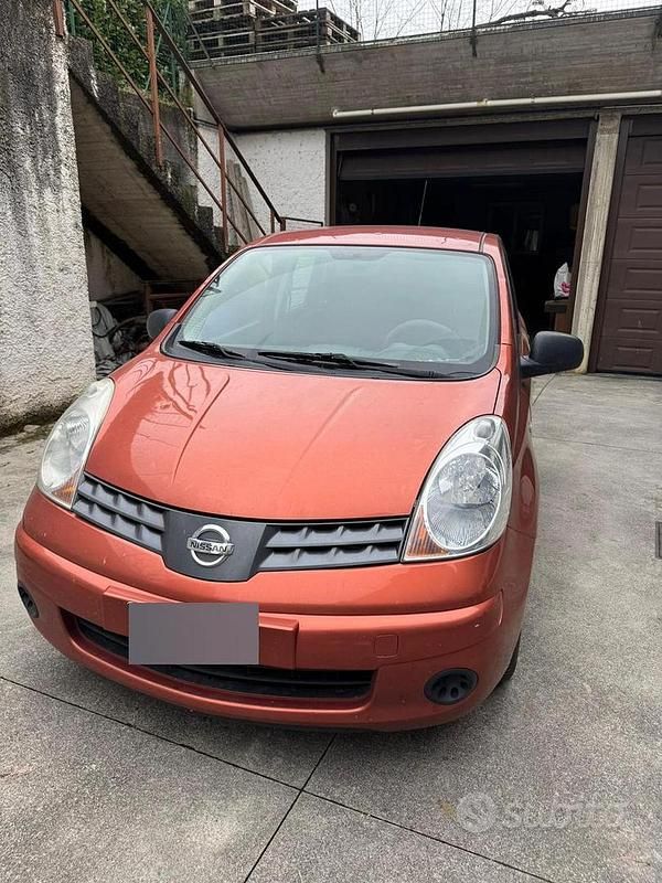 Używany Nissan Note 103 KM (75 kW) 2007 Brązowy Hatchback