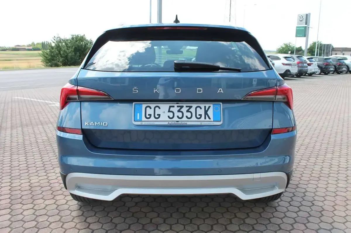 Usata Skoda Kamiq ScoutLine 150 CV (110 kW) 2021 Blu/azzurro SUV