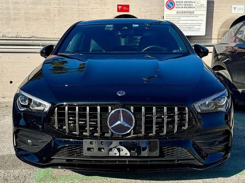 Usata Mercedes CLA250e Shooting Brake Premium 160 CV (117 kW) 2020 Nero Station wagon