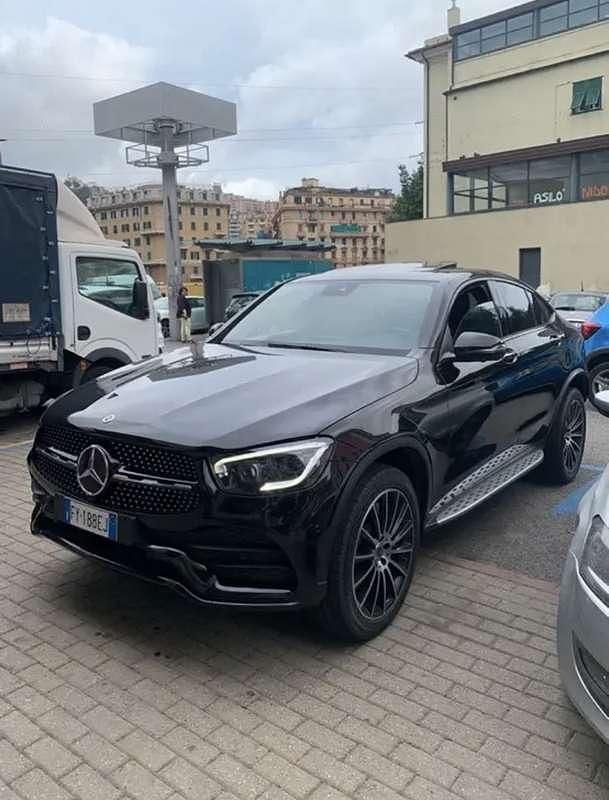 Usata Mercedes GLC300 Premium Plus 245 CV (180 kW) 2019 Nero Coupé