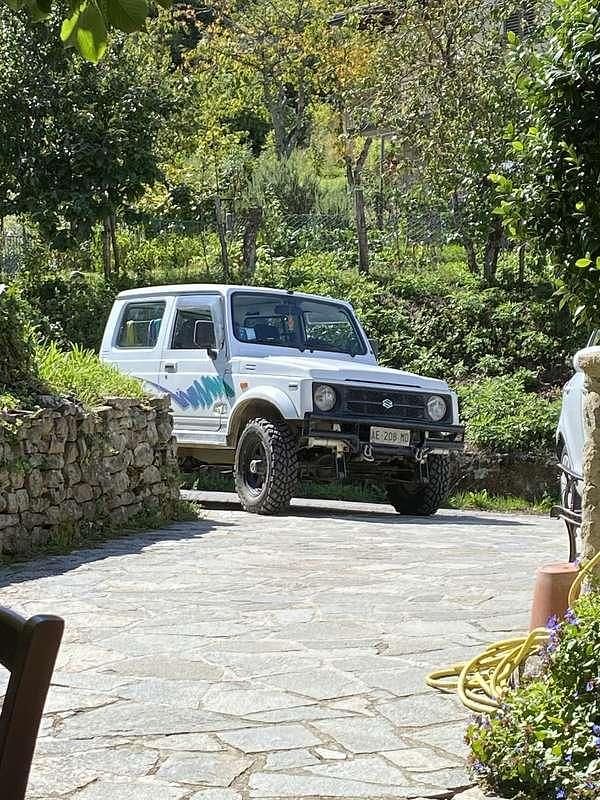 Usata Suzuki Samurai 69 CV (50 kW) 1994 Bianco SUV
